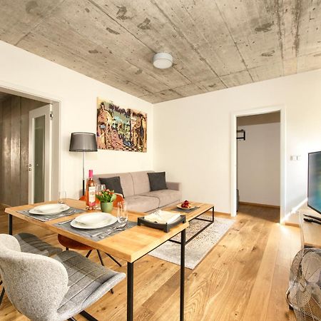 Residence Soukenicka Прага Екстериор снимка