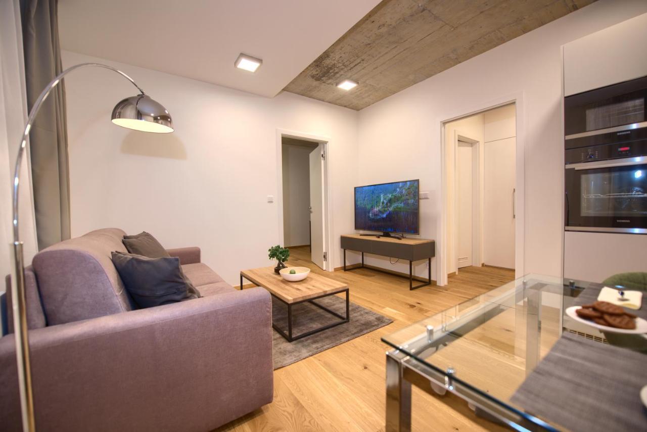 Residence Soukenicka Прага Екстериор снимка